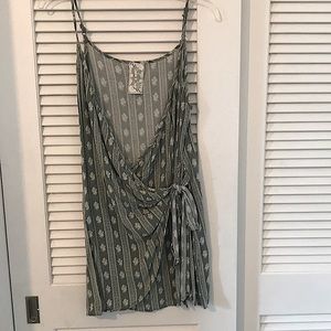 Sadie & Sago wrap skirt